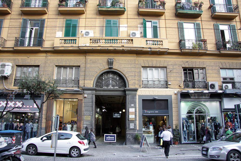 Viaggio A Napoli B&B Exterior foto