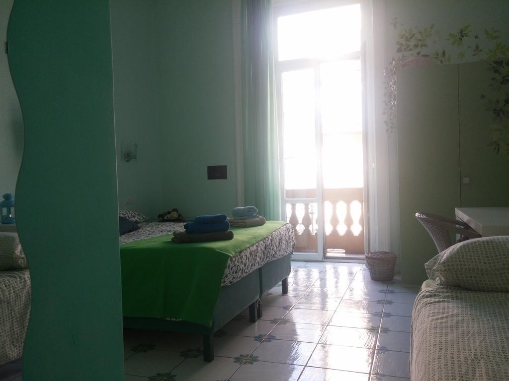 Viaggio A Napoli B&B Exterior foto
