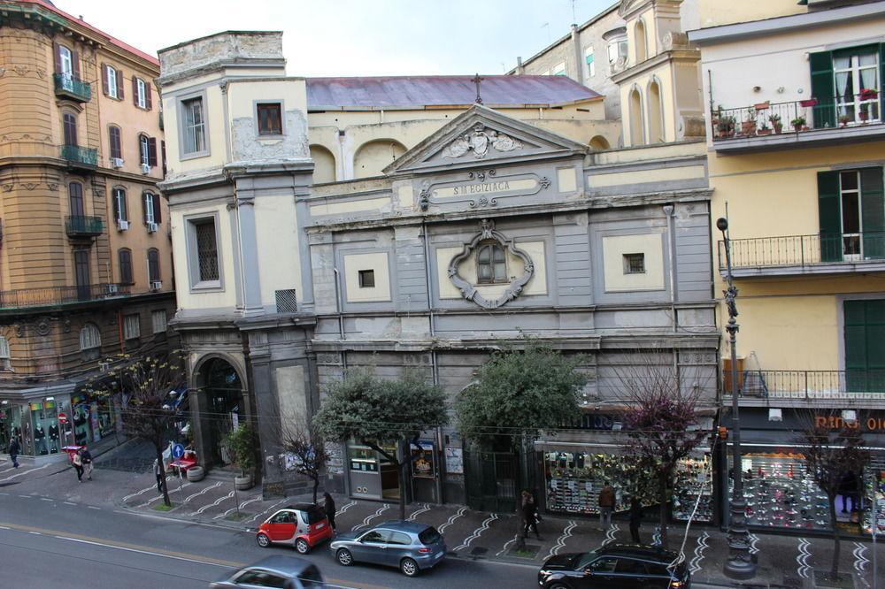 Viaggio A Napoli B&B Exterior foto